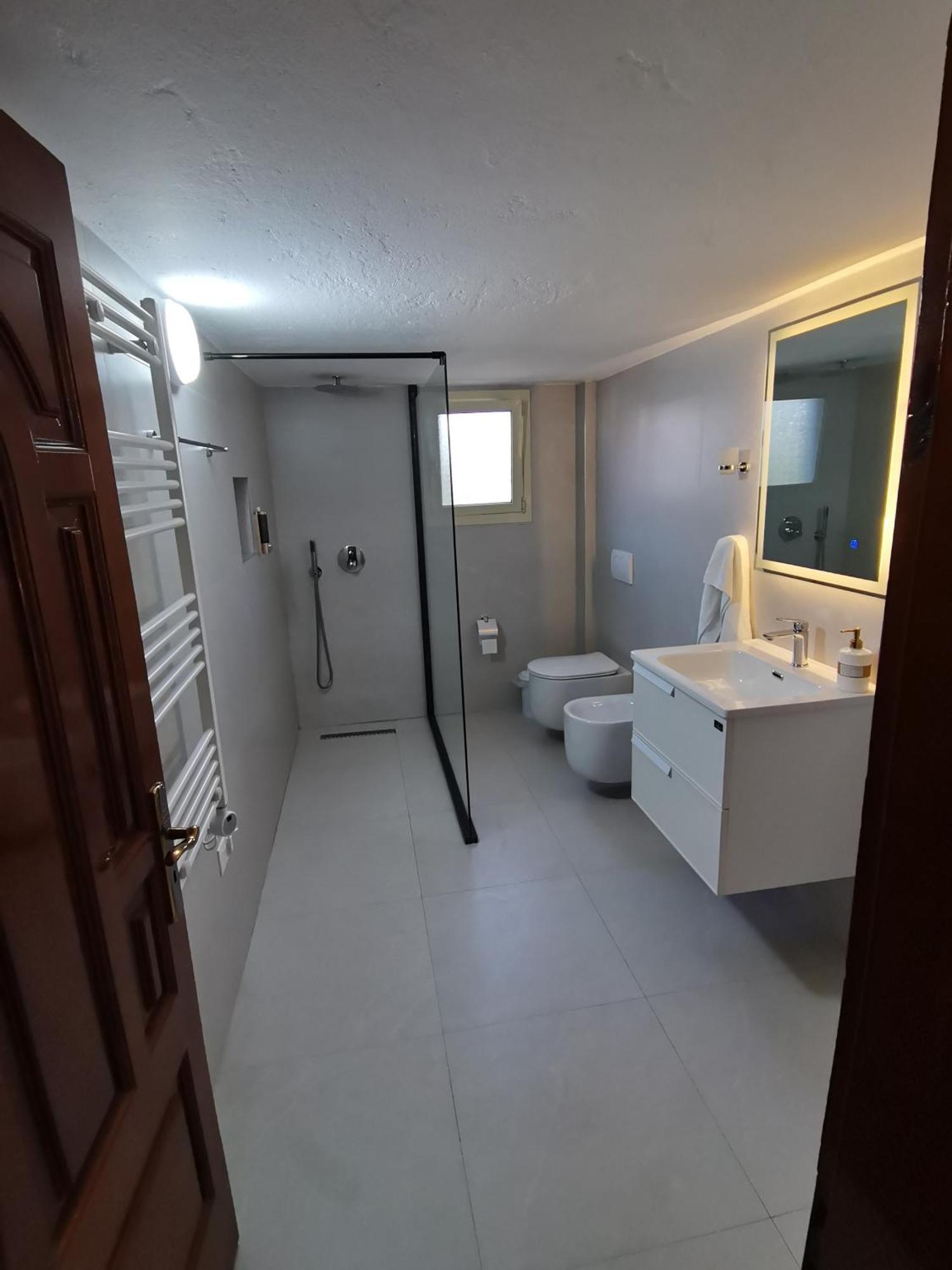 Leatis Apartment Durrës Extérieur photo