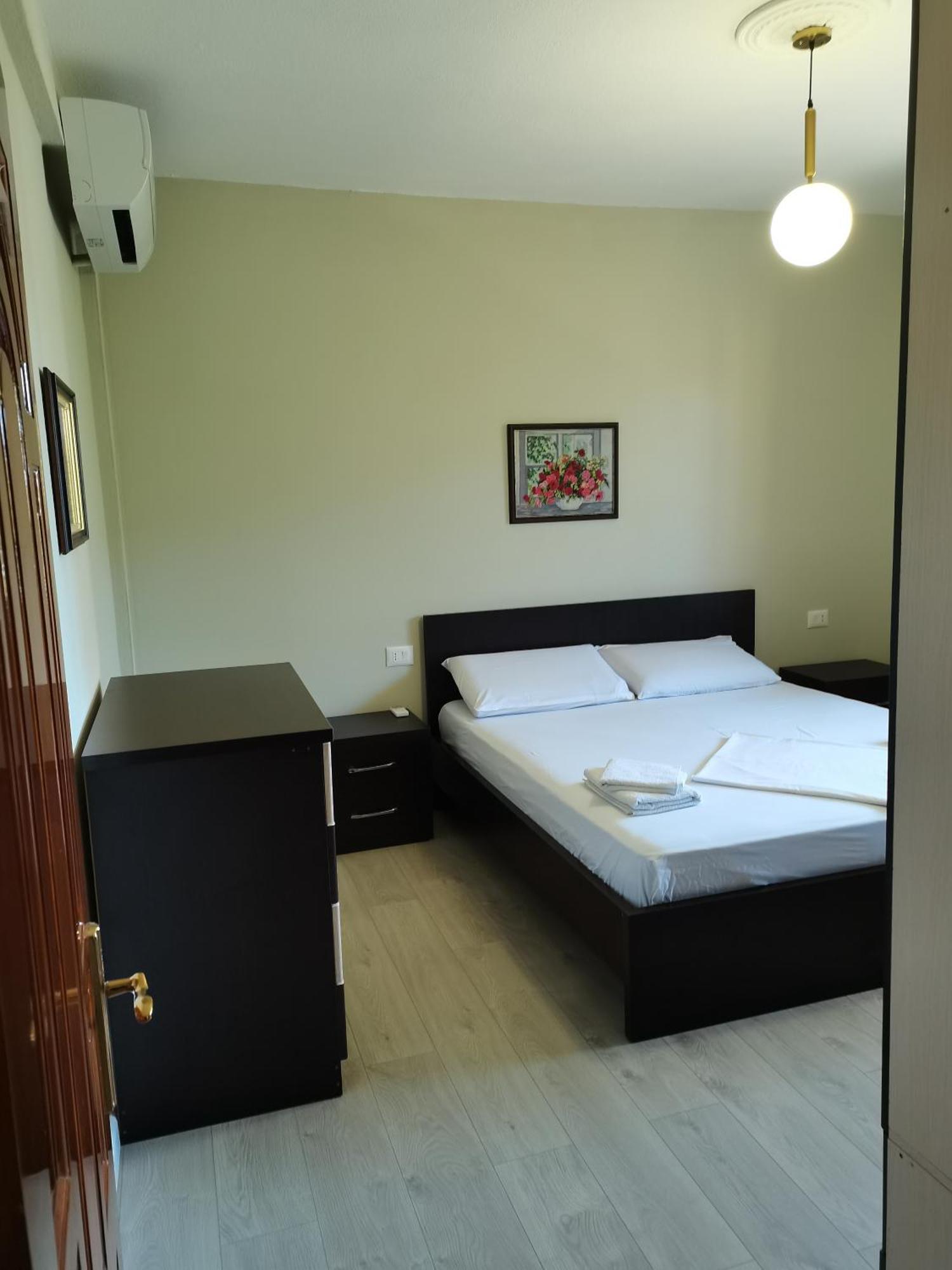 Leatis Apartment Durrës Extérieur photo